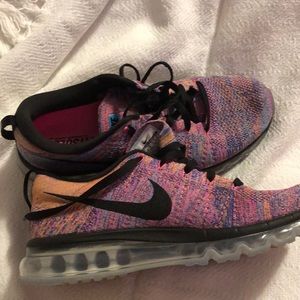 Nike Flyknit Plus